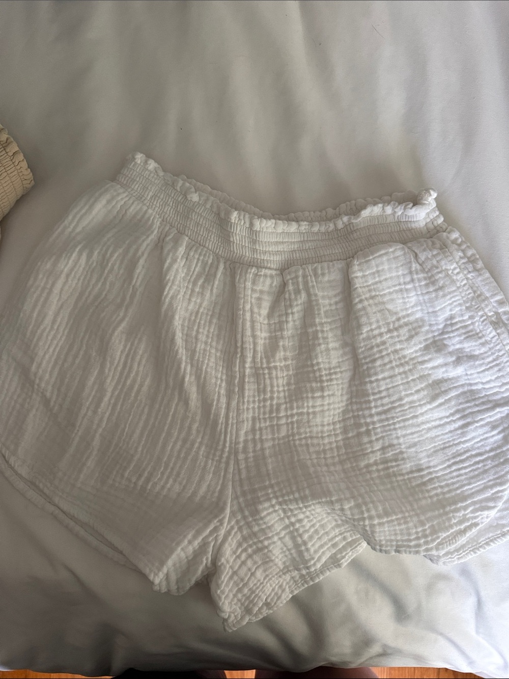 Aerie Cotton Gauze Elastic Waist Shorts Bundle in White, Beige, Black - Picture 2 of 7